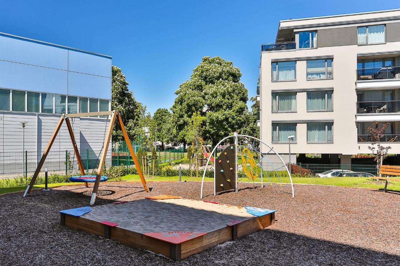 Dream Stay - Modern Apartments In City Centre Tallinn Exterior photo
